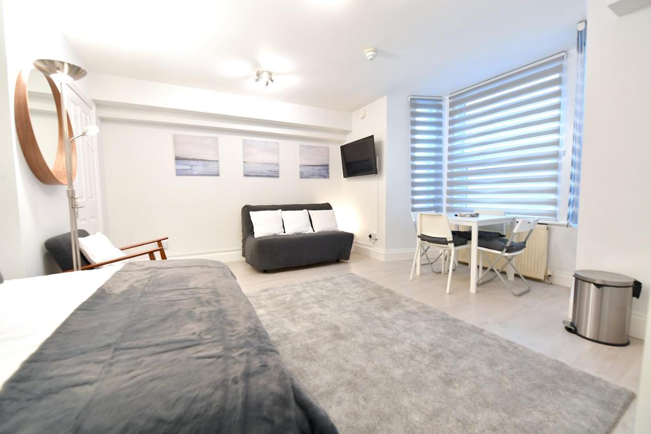 Stylish By Luxestays Shepherds Bush Apartment