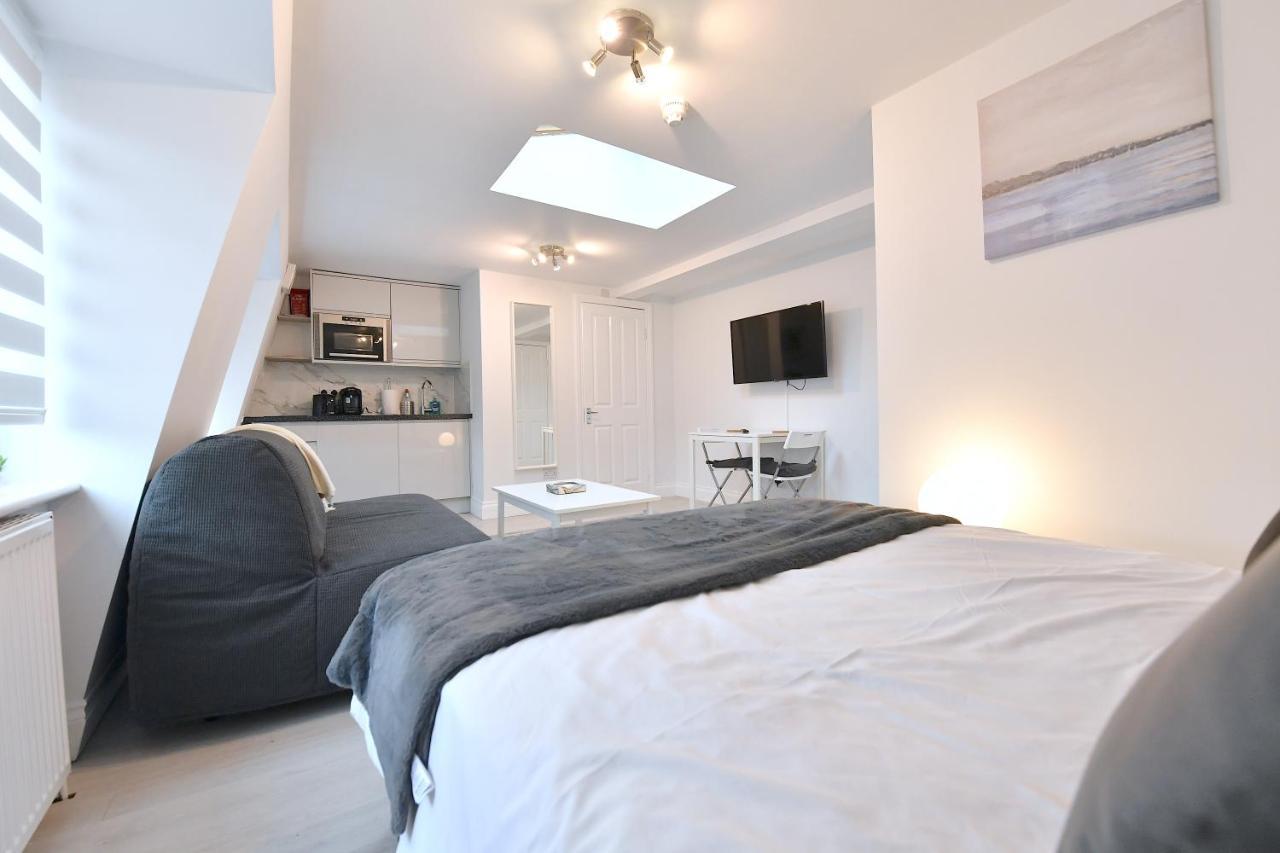 Apartment Stylish By Luxestays Shepherds Bush *