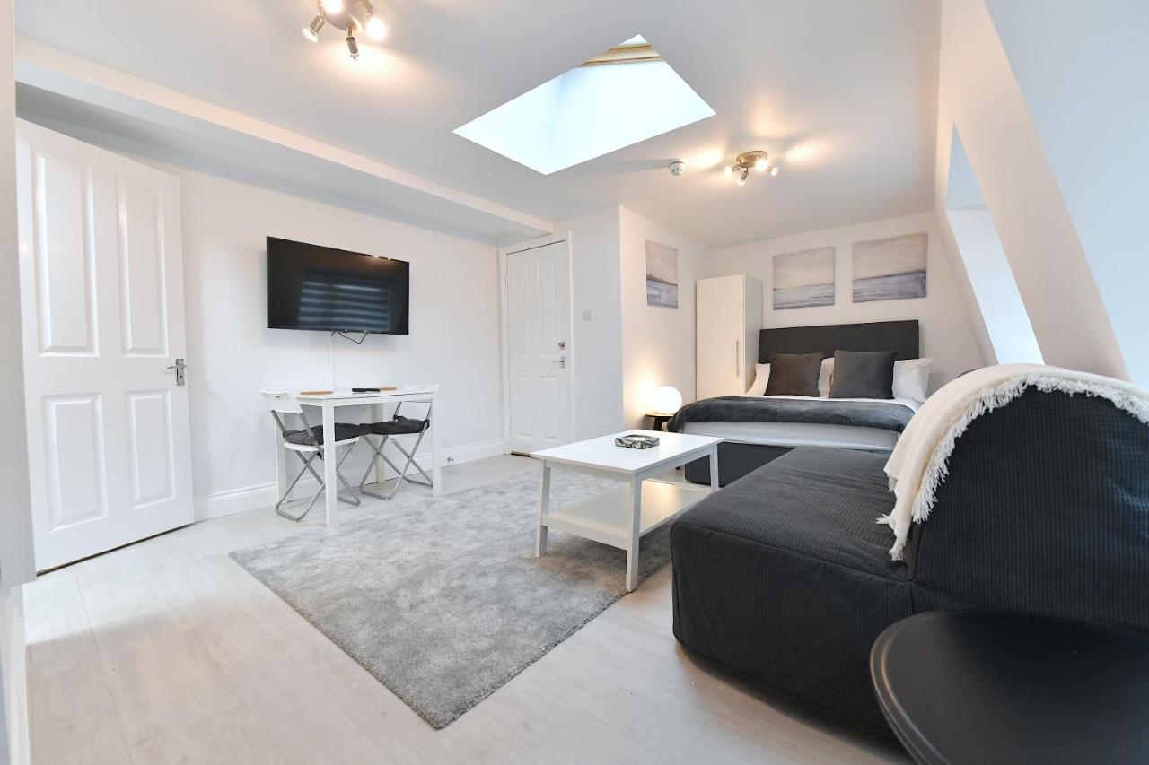 Apartment Stylish By Luxestays Shepherds Bush