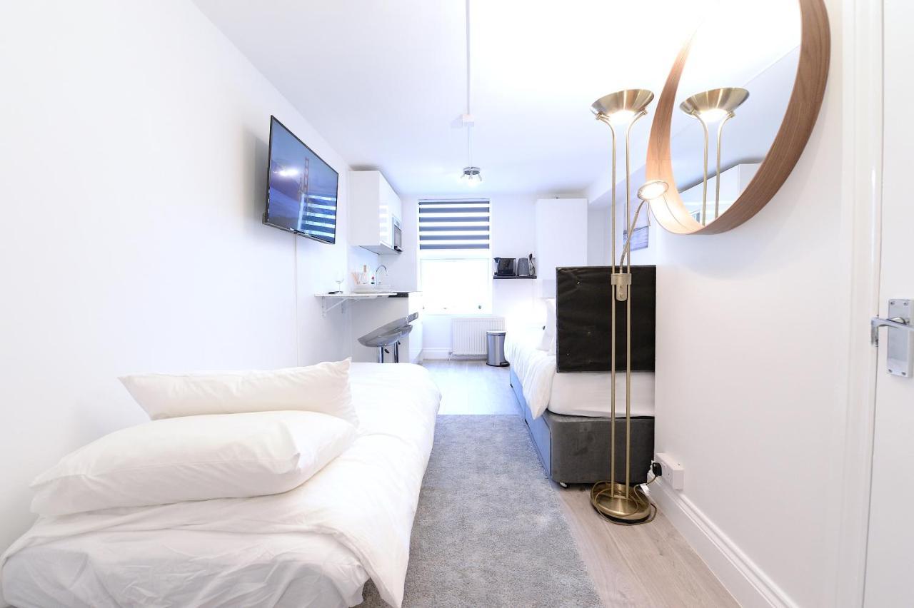 Stylish By Luxestays Shepherds Bush London