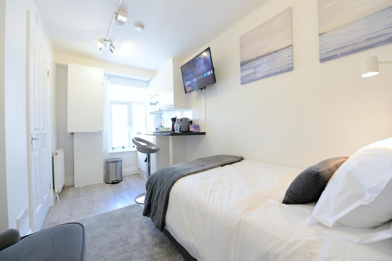 Stylish By Luxestays Shepherds Bush Apartment